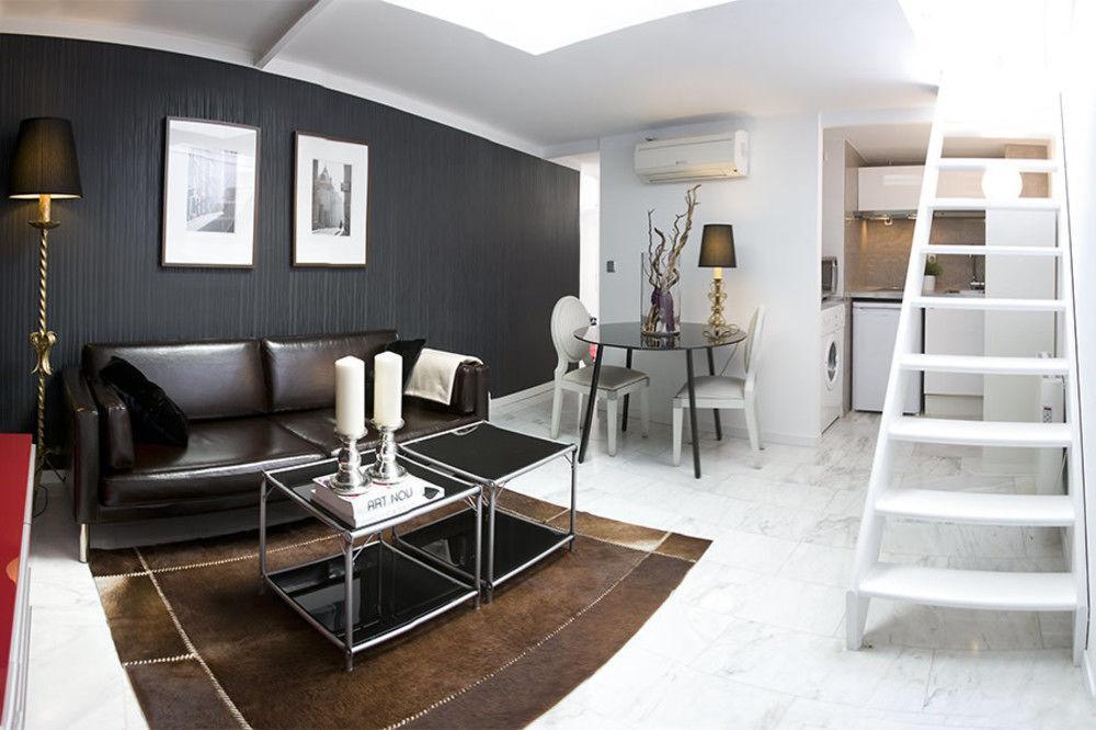 Apartamentos Por Temporada En Puerta Del Sol Madrid Exterior photo